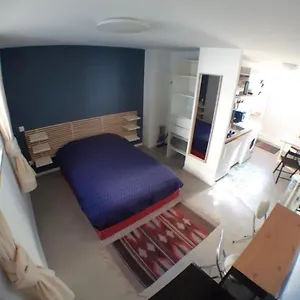 Beau Equipe - Calme Et Confortable Apartment